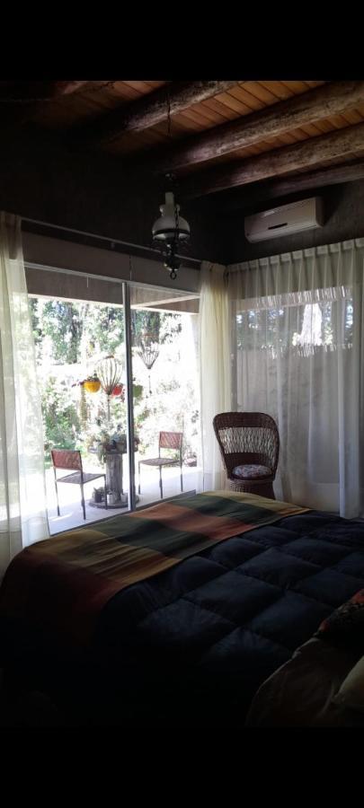 Casa Los Cerezos En Chacras De Coria Eksteriør billede