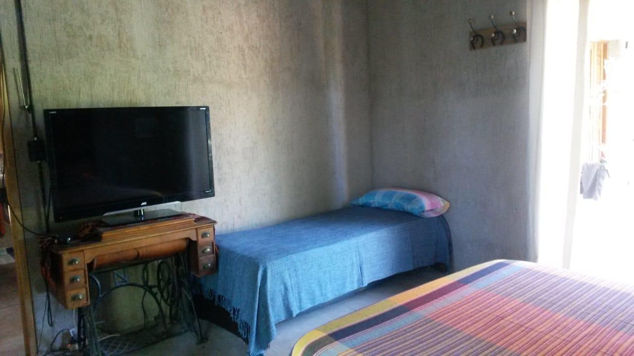 Casa Los Cerezos En Chacras De Coria Eksteriør billede