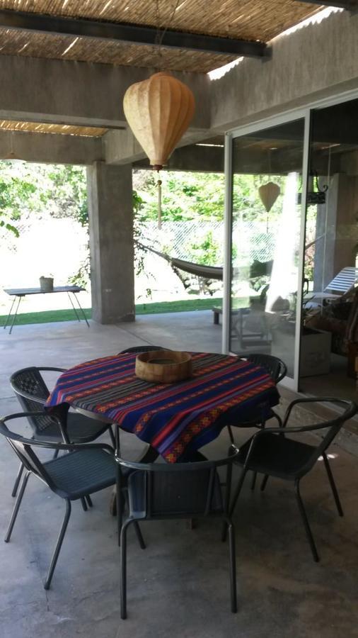 Casa Los Cerezos En Chacras De Coria Eksteriør billede