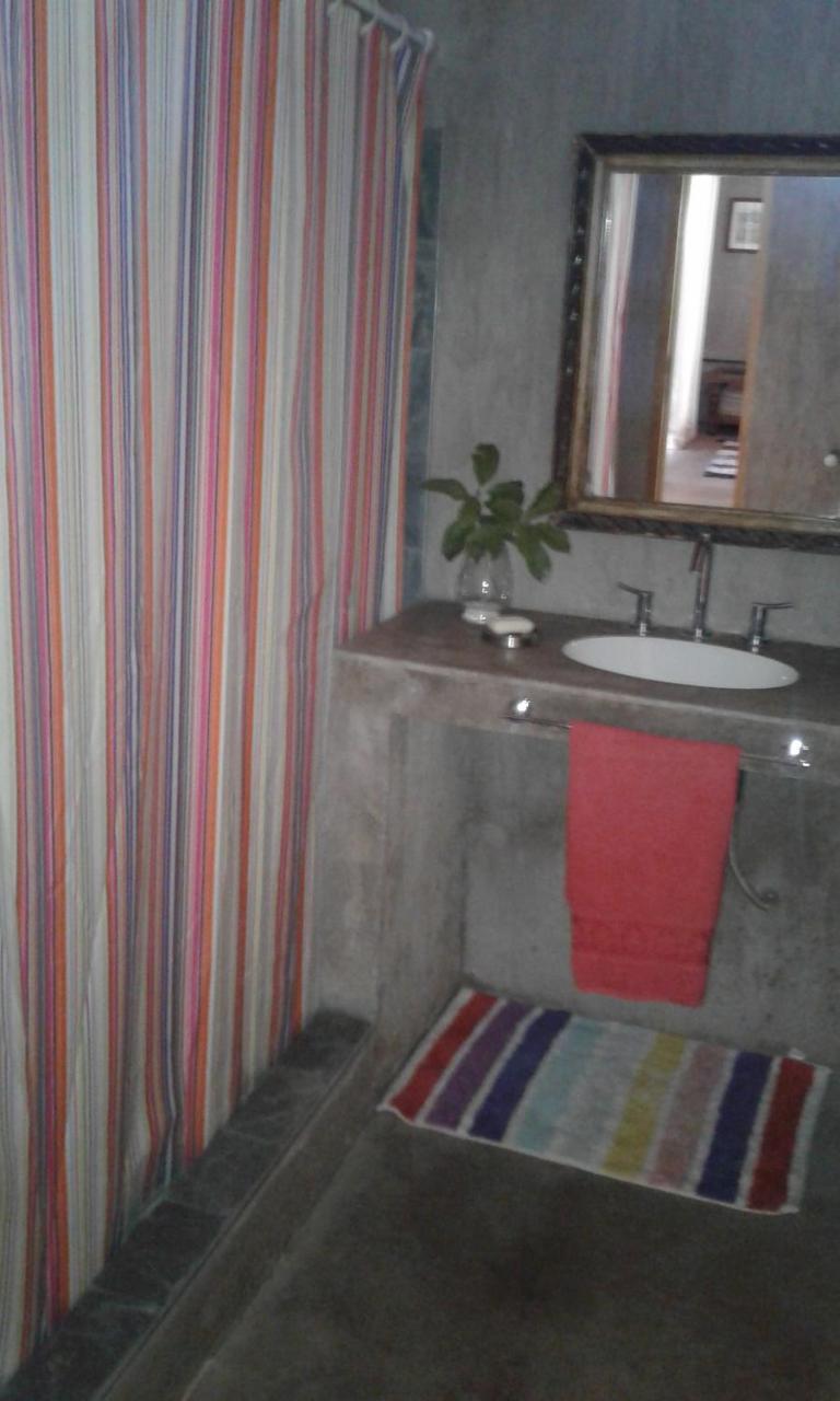 Casa Los Cerezos En Chacras De Coria Eksteriør billede