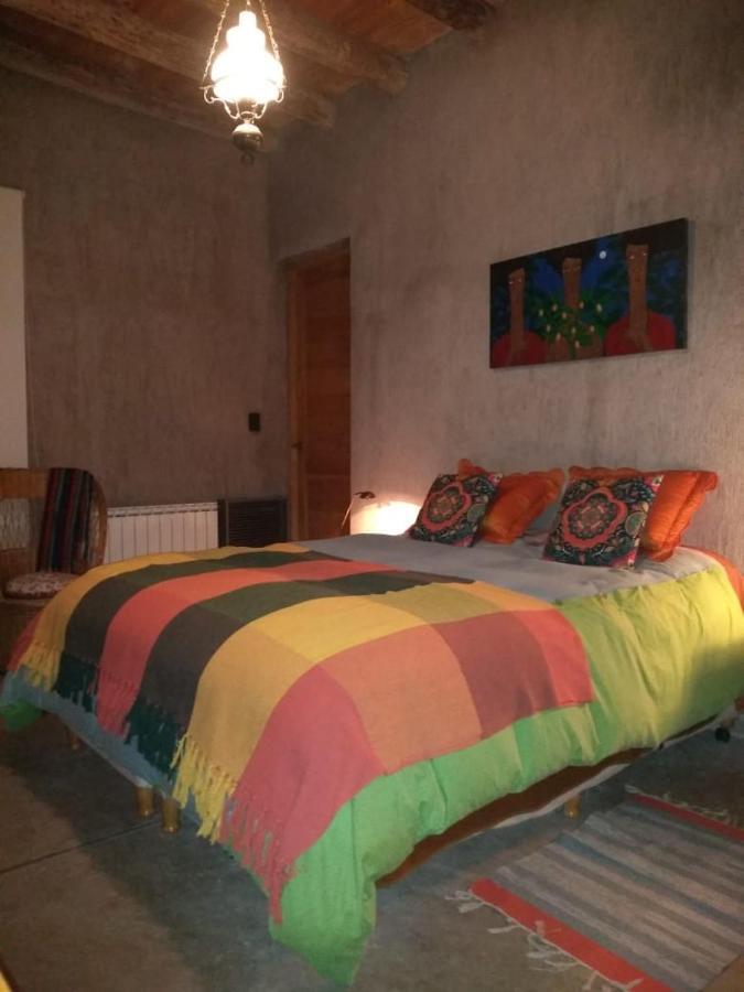Casa Los Cerezos En Chacras De Coria Eksteriør billede